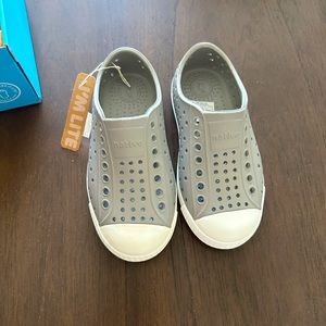 New Native Jefferson size 9